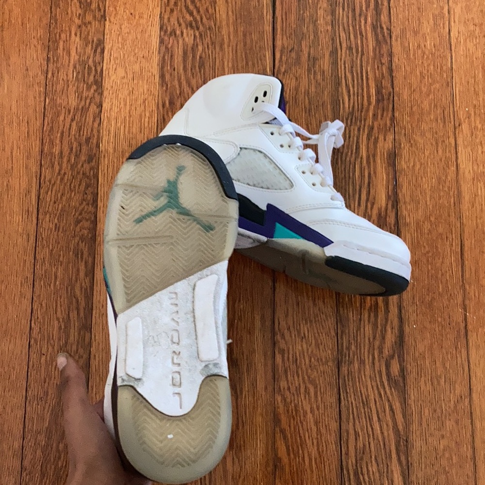 Jordan 5 Grape - Picture 3 of 5